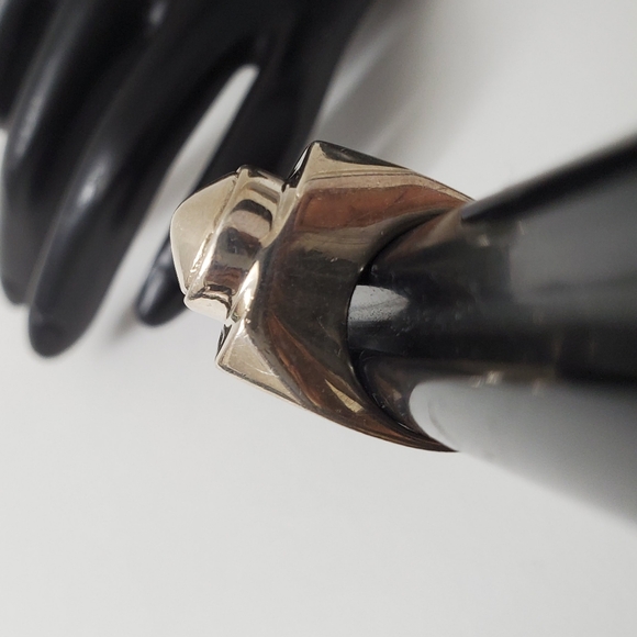 Sterling Silver 925 Pointer Ring - Picture 7 of 10